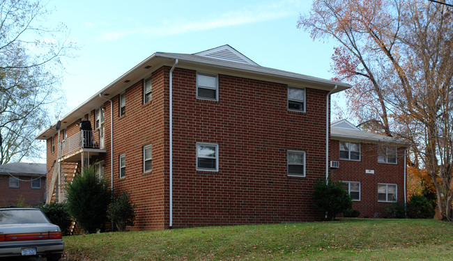 1601 Sedgefield St in Durham, NC - Building Photo - Building Photo