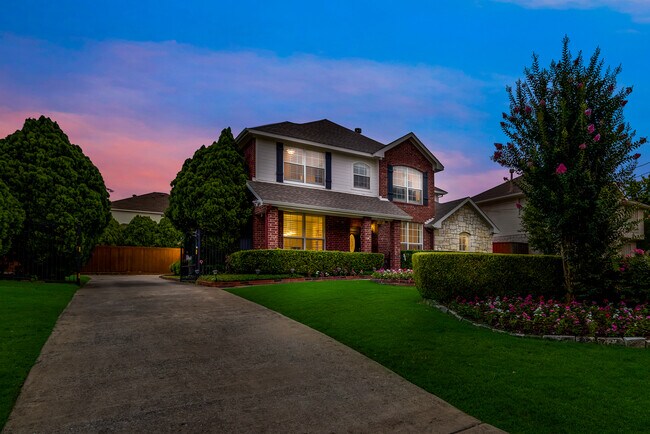 17258 Stedman Dr in Dallas, TX - Building Photo - Building Photo