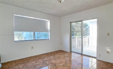 8520 SW 212th St in Cutler Bay, FL - Building Photo - Building Photo