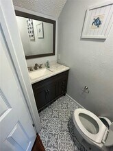 122 Hillside Dr in Elgin, TX - Building Photo - Building Photo