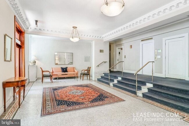 1901 Columbia Rd NW in Washington, DC - Building Photo - Building Photo