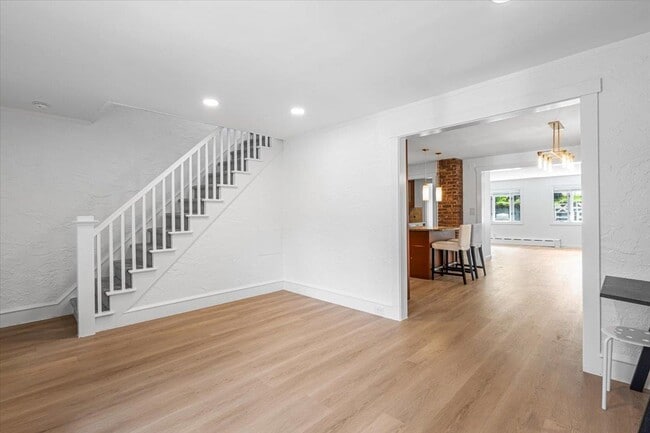46 Marino Ave in Port Washington, NY - Building Photo - Building Photo
