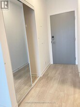 50 Upper Mall Wy in Vaughan, ON - Building Photo - Building Photo