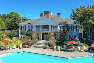 Crestmark Apartments in Lithia Springs, GA - Building Photo