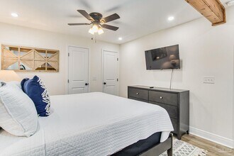 814 W Gonzalez St in Pensacola, FL - Building Photo - Building Photo