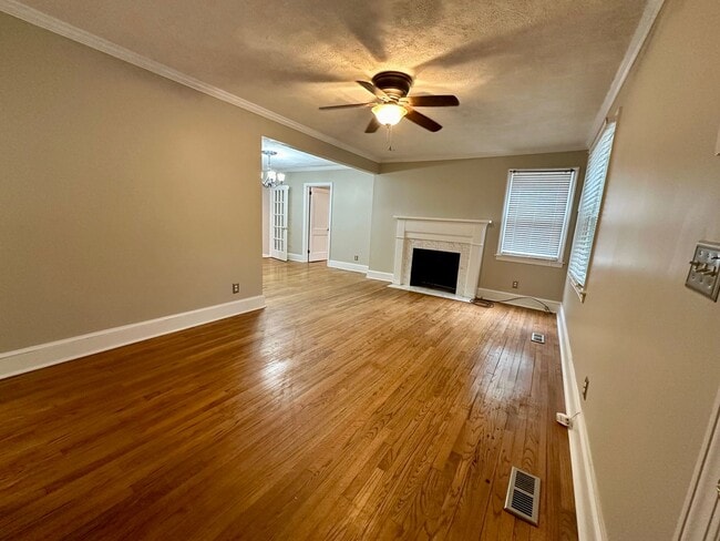 84 Willow Dr in Sumter, SC - Building Photo - Building Photo