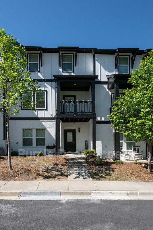 property at 320 Lincoln St