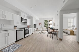 1999 West 3RD Street in Los Angeles, CA - Building Photo