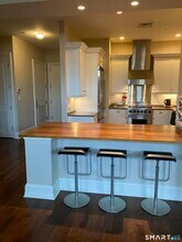 75 Stone Ridge Way in Fairfield, CT - Building Photo - Building Photo