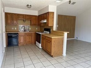 17847 Farley Trail in Dallas, TX - Building Photo - Building Photo