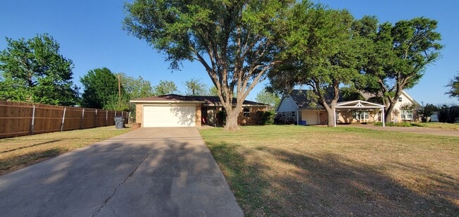 property at 4525 Sisk Rd