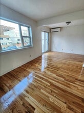 69-19 43rd Ave in Queens, NY - Building Photo - Building Photo