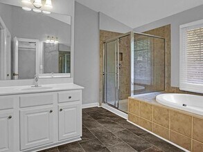 229 Shillings Chase Dr in Cary, NC - Building Photo - Building Photo