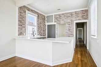 2009 Governor Nicholls St in New Orleans, LA - Building Photo - Building Photo