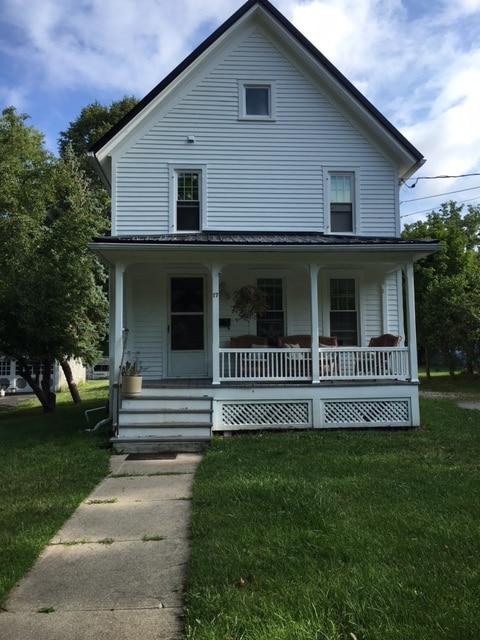17 Oak St in Geneseo, NY - Building Photo - Building Photo