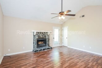 4 Meadow Sweet Ln in Newnan, GA - Building Photo - Building Photo