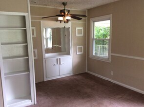 5902 E 32nd St in Indianapolis, IN - Building Photo - Building Photo