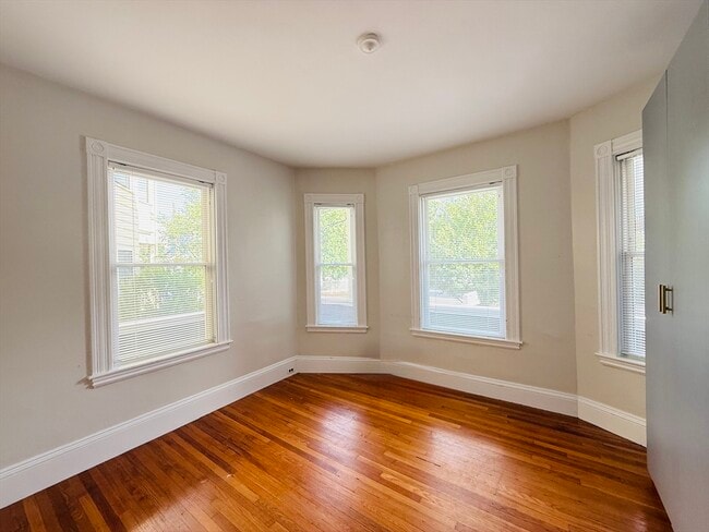 property at 35 Kingston St
