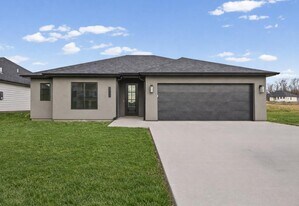 5217 Whisper Dr in Columbia, MO - Building Photo