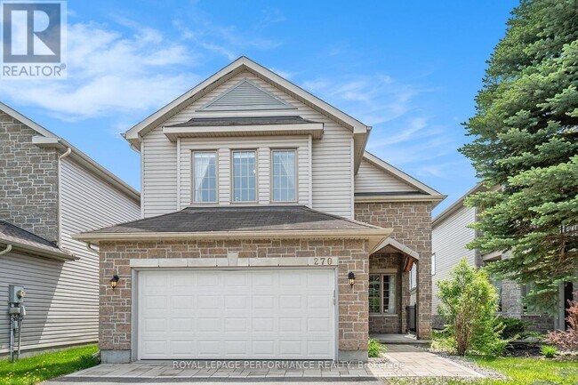 270 Trail Side Cir in Ottawa, ON - Building Photo - Building Photo