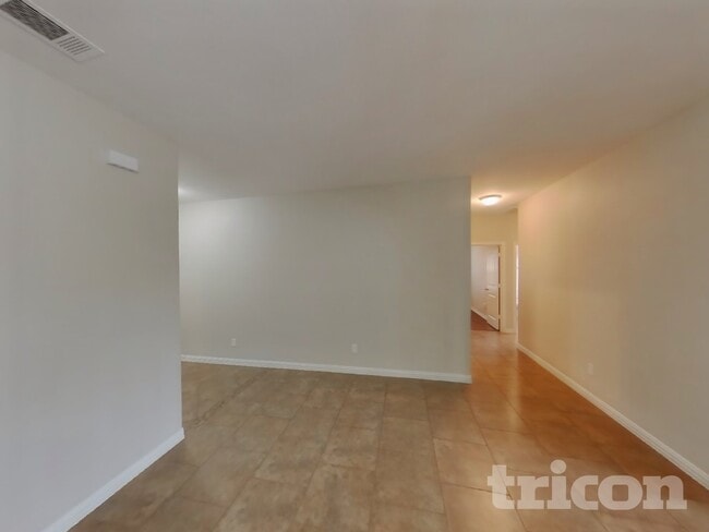 12220 Hunters Crossing Ln in Burleson, TX - Building Photo - Building Photo