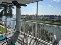 104 Paradise Harbour Blvd photo'