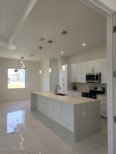 316 Jacaranda Pkwy E in Cape Coral, FL - Building Photo - Building Photo