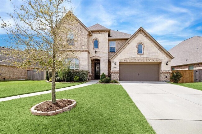 property at 3330 Dovetail Hollow Ln