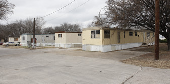 Comet Mobile Home Park Apartments