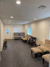 1011 E 67th St in Inglewood, CA - Building Photo - Building Photo