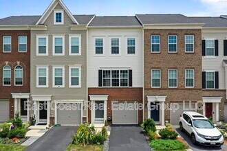 5957 Whelan Ln in Frederick, MD - Foto de edificio - Building Photo