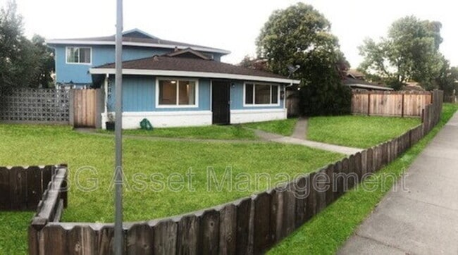 property at 2417 Northrop Ave