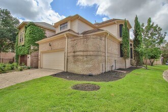 12929 Kingsbridge Ln in Houston, TX - Building Photo - Building Photo