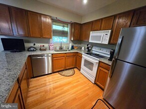 15075 Ardmore Loop in Woodbridge, VA - Building Photo - Building Photo