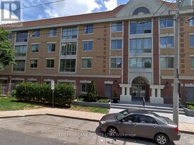 211 Randolph Rd in Toronto, ON - Building Photo
