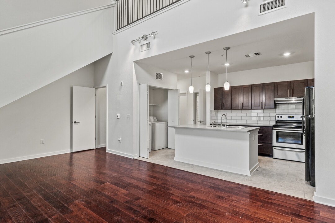 South Austin Serenity in Austin, TX - Building Photo