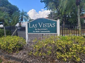 3571 Inverrary Dr in Lauderhill, FL - Building Photo
