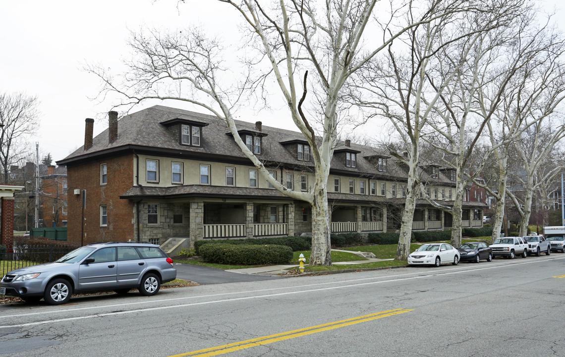 Walnut on Wightman in Pittsburgh, PA - Foto de edificio