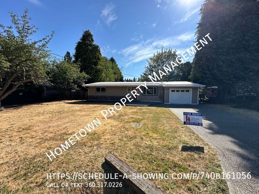 1420 Dogwood St SE in Lacey, WA - Building Photo