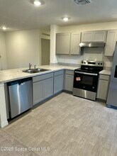 1337 Wade St SE in Palm Bay, FL - Building Photo - Building Photo