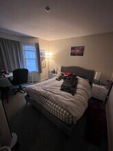 62 Hillside St, Unit 1F in Boston, MA - Building Photo - Building Photo