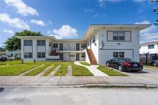 460 NE 82nd Terrace in Miami, FL - Building Photo
