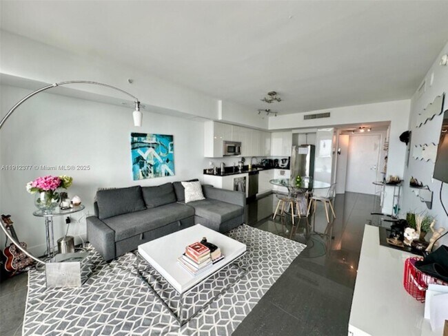 property at 92 SW 3rd St