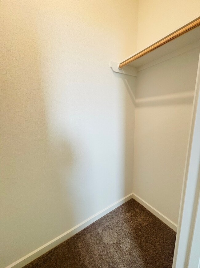 property at 9714 Periwinkle Chase Dr