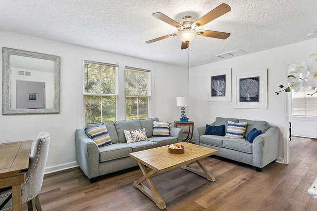 2413 Schumacher Ave, Unit SI ID1578562P