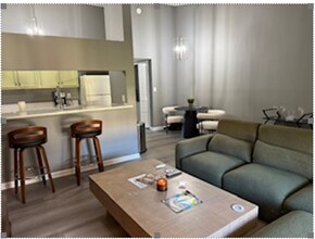 711 Hammock Pine Blvd, Unit Hammock Pine Blvc in Clearwater, FL - Building Photo - Building Photo