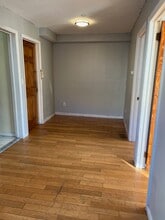 2732 12th St, Unit 3FL in Astoria, NY - Foto de edificio - Building Photo