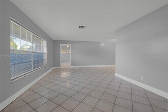 2641 NW 44th Ave in Lauderhill, FL - Building Photo - Building Photo