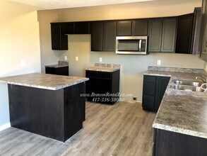 158 Sunrise Cv in Branson, MO - Building Photo - Building Photo