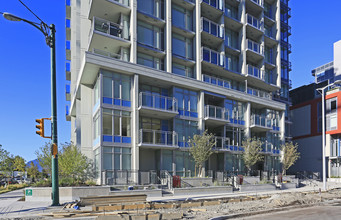 Block 100 in Vancouver, BC - Building Photo - Building Photo